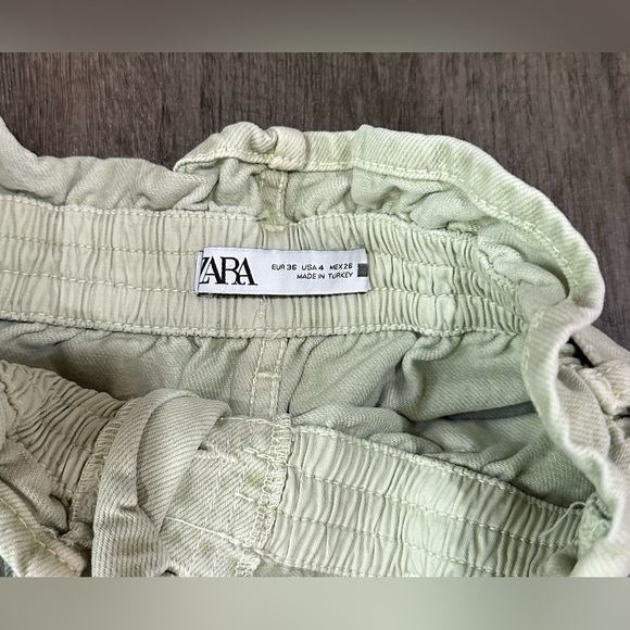 Zara Paper Bag Shorts - Picture 3 of 4